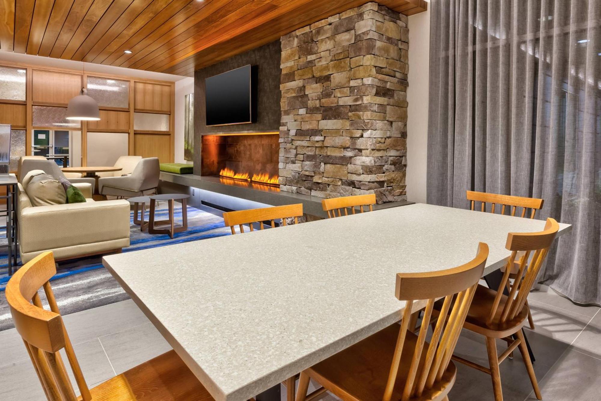 Fairfield By Marriott Inn & Suites Knoxville Airport Alcoa Bagian luar foto